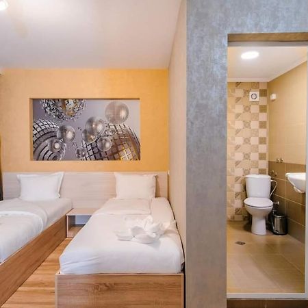 Пиргуля Hotell Miladinowzi Eksteriør bilde